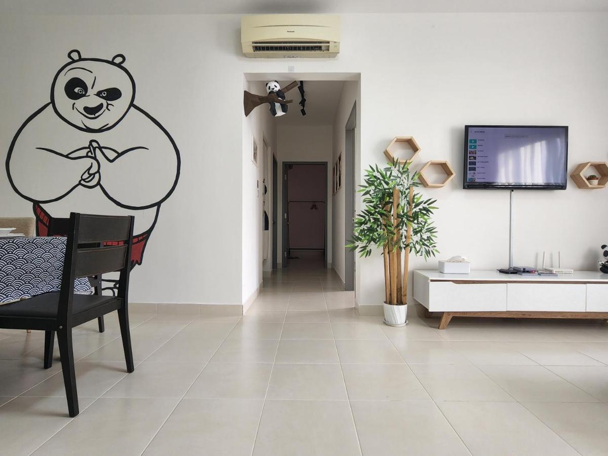 Apartamento Netflix Panda House 3B2R Rimbayu Kota Kemuning With Atari Games Teluk Panglima Garang Exterior foto