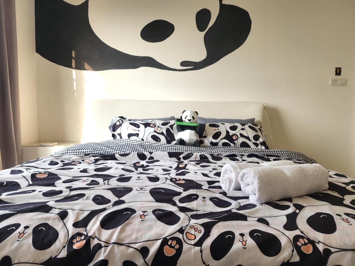 Apartamento Netflix Panda House 3B2R Rimbayu Kota Kemuning With Atari Games Teluk Panglima Garang Exterior foto
