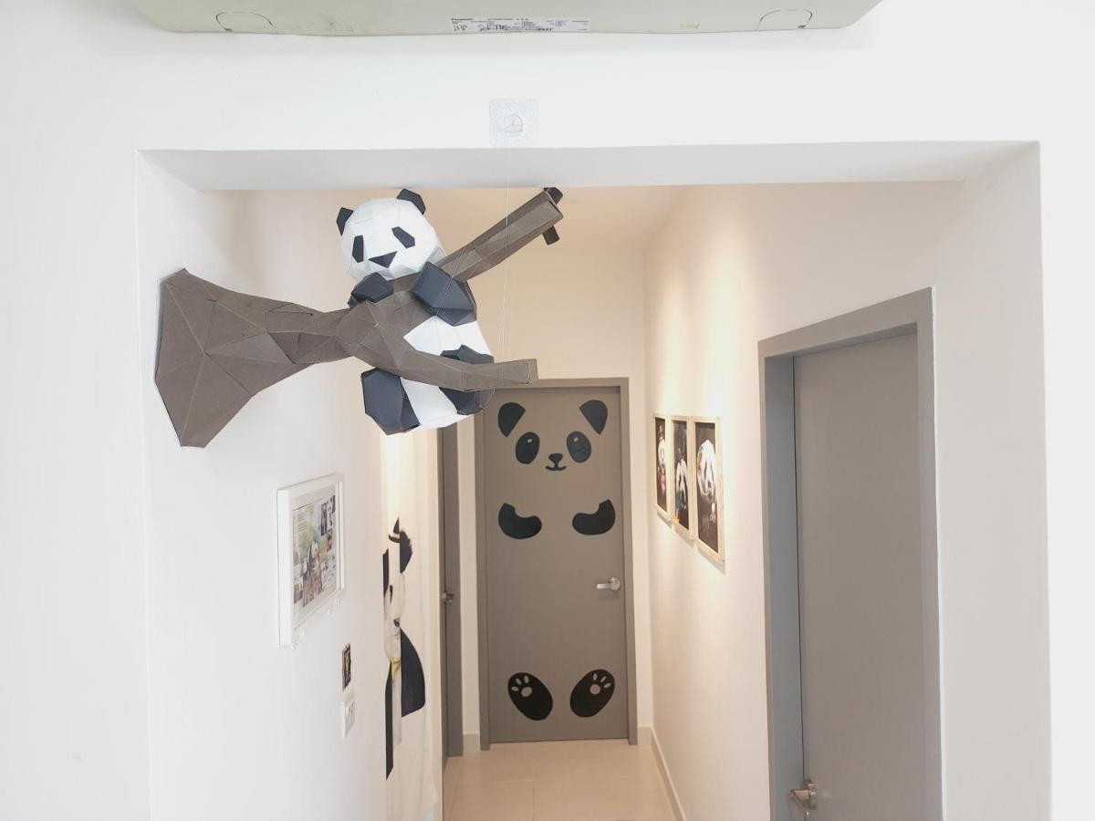 Apartamento Netflix Panda House 3B2R Rimbayu Kota Kemuning With Atari Games Teluk Panglima Garang Exterior foto