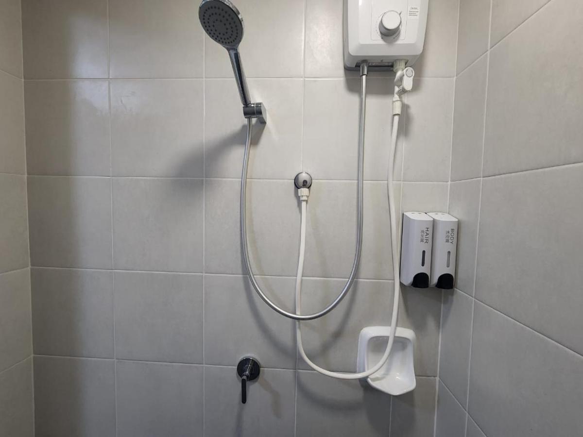 Apartamento Netflix Panda House 3B2R Rimbayu Kota Kemuning With Atari Games Teluk Panglima Garang Exterior foto
